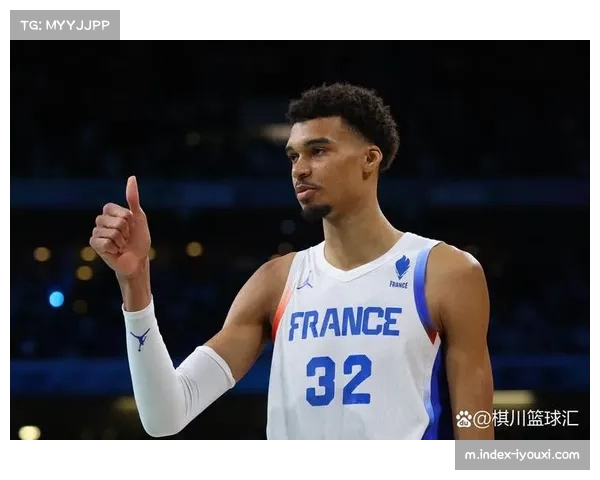 文班亚马第二赛季蜕变为防守支柱 马刺重建进程加速