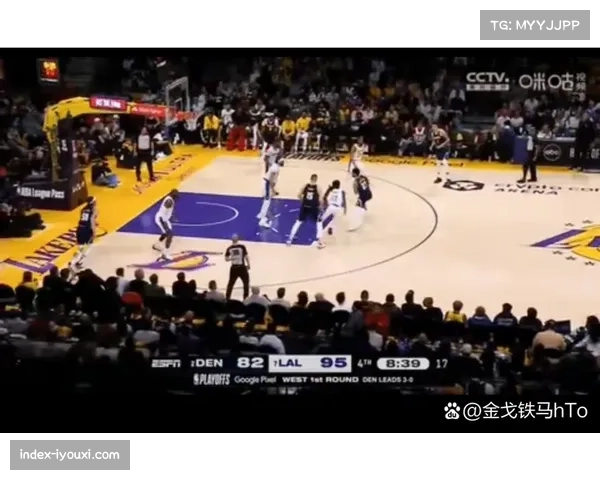穆雷落后3分选择长两分跳投未中，掘金关键进攻选择引质疑