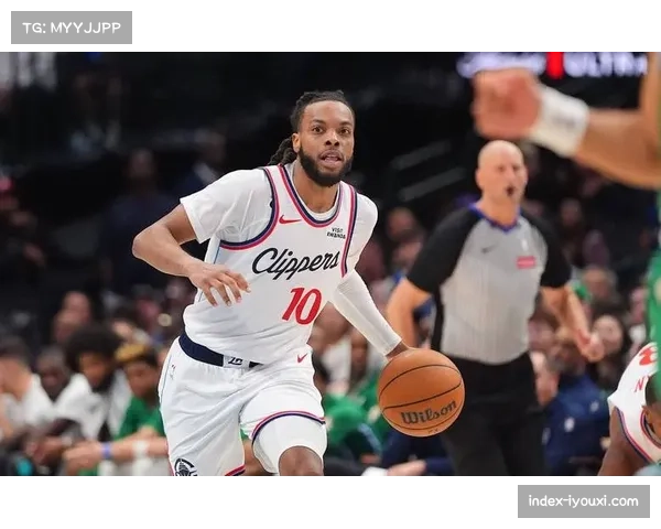 加兰主场首秀正负值+20，快船进攻组织流畅性改善